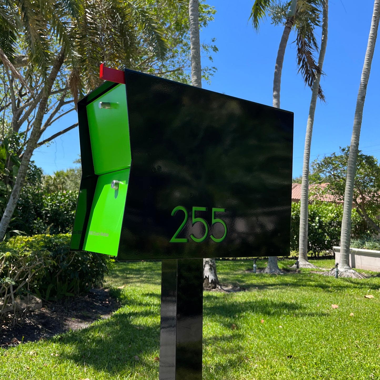 NEW! The Retrobox Locking Package Dropbox in JET BLACK - Modern Mailbox
