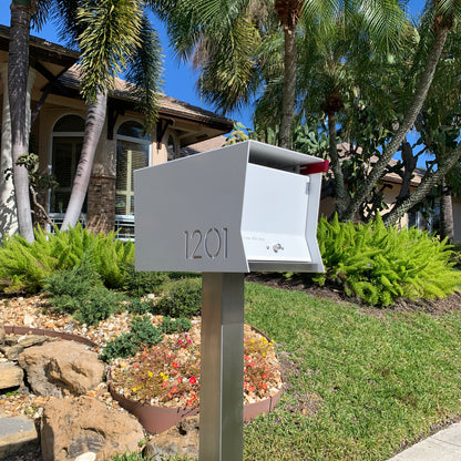 The Original Retrobox in ARCTIC WHITE - Modern Mailbox pure grey