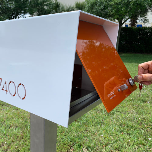 Retrobox / UpTown Box  Optional Locking Kit